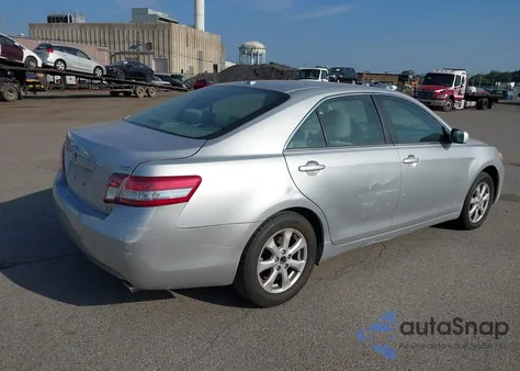 2011 Toyota Camry Se/Le/Xle from USA, damaged, VIN 4T1BK3EK0BU626783